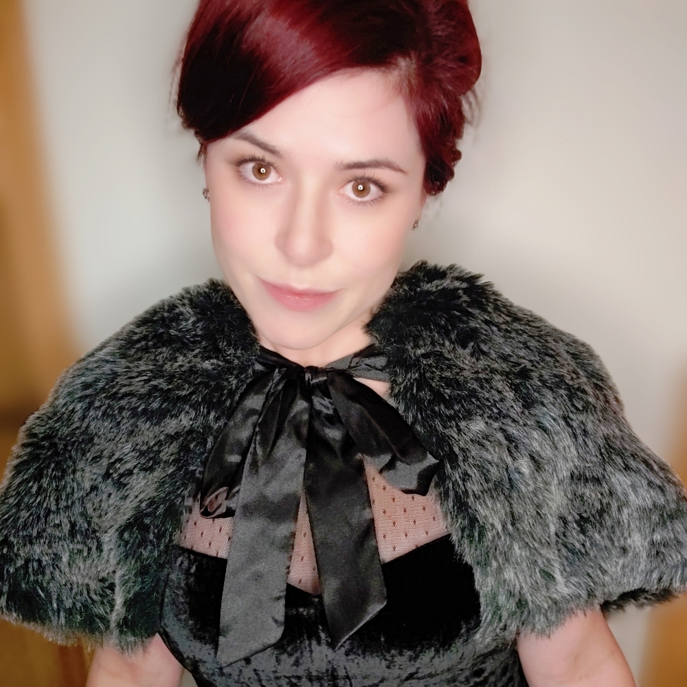 Unique Vintage Faux fur black & gray capelet, ribbon tie